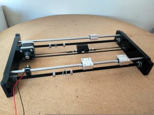 Base eje Y con motor, rodamientos y correa