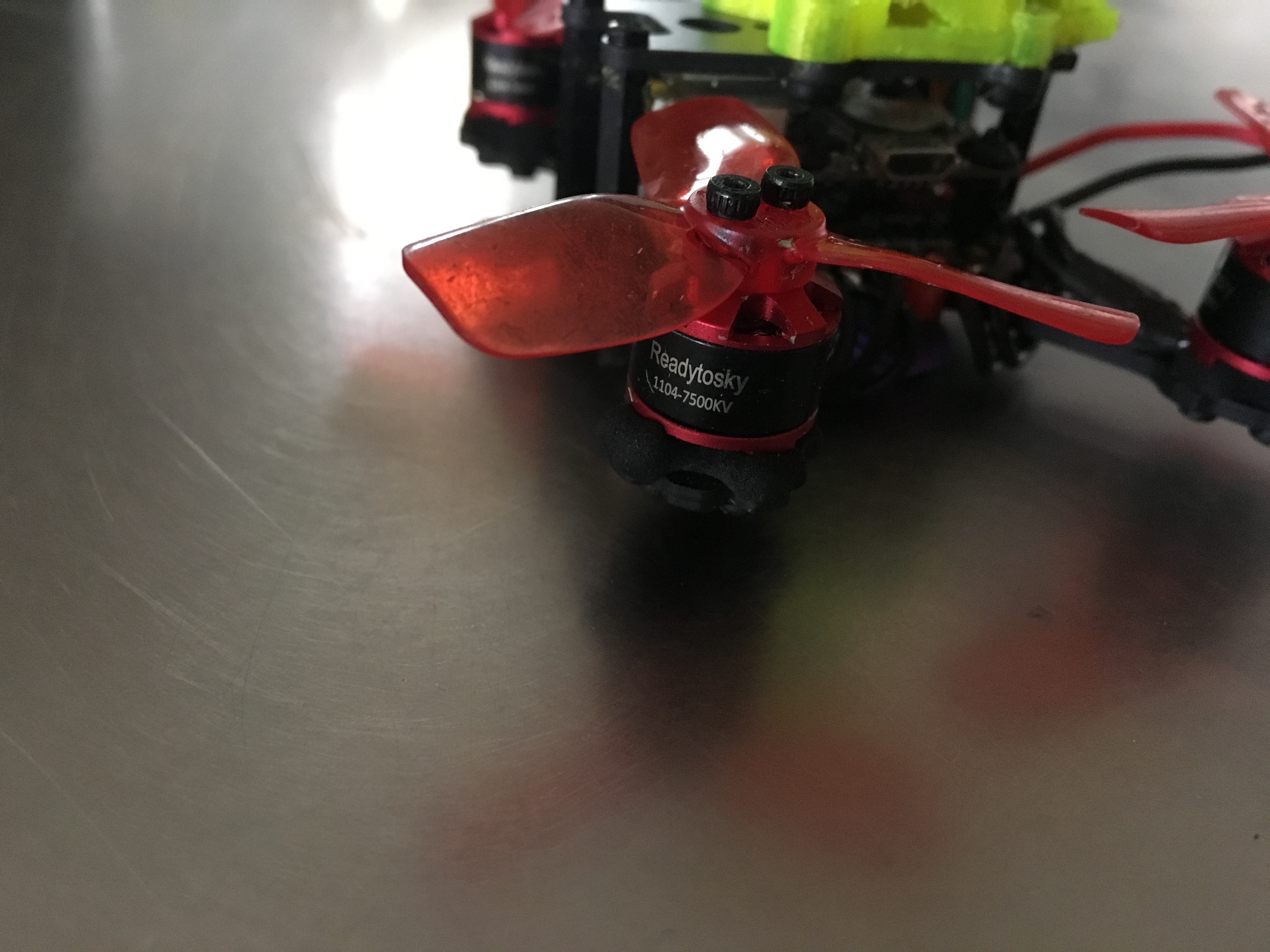 Micro dron ELF motor 1104